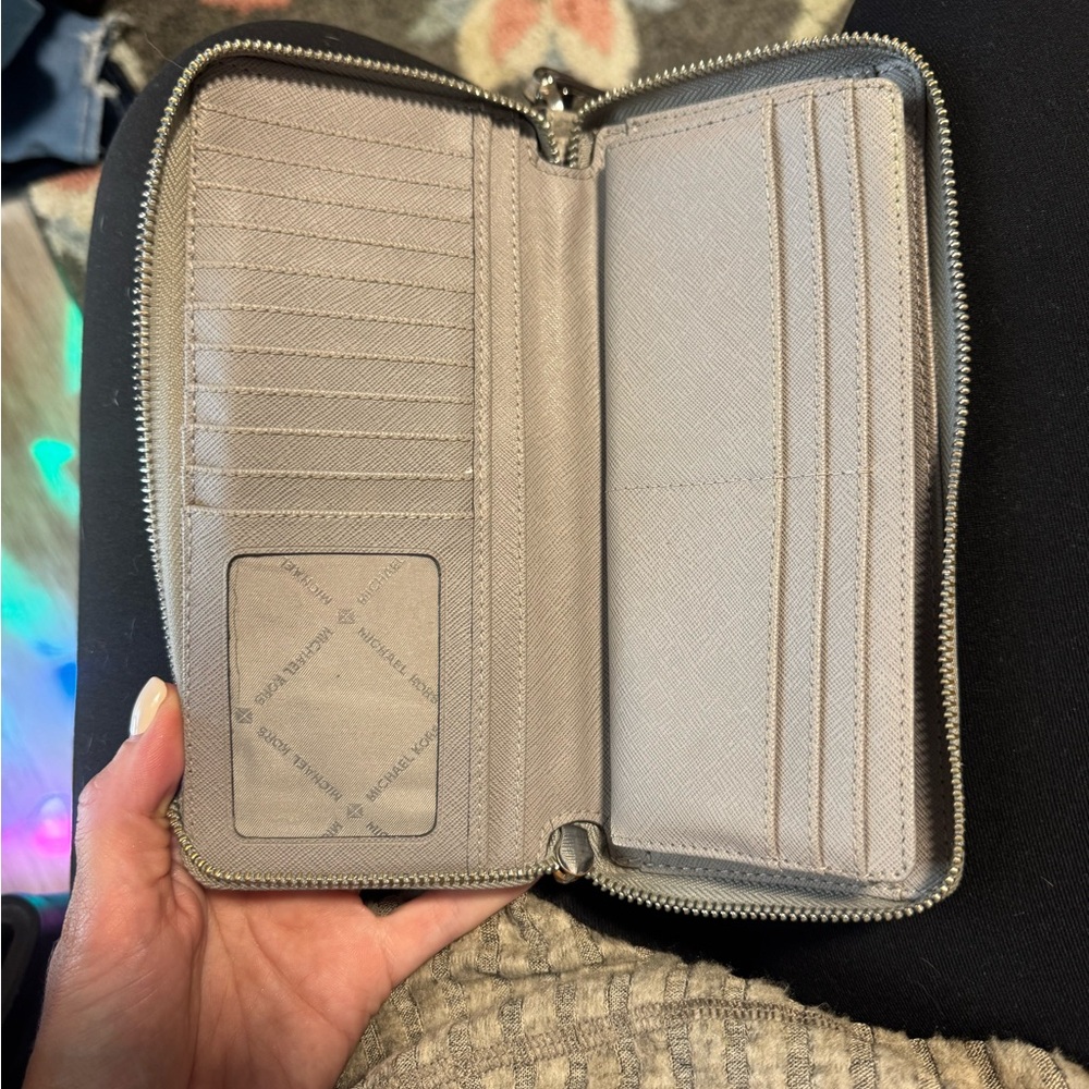 Michael Kors Beige Zip-Around Wallet - Picture 4 of 4